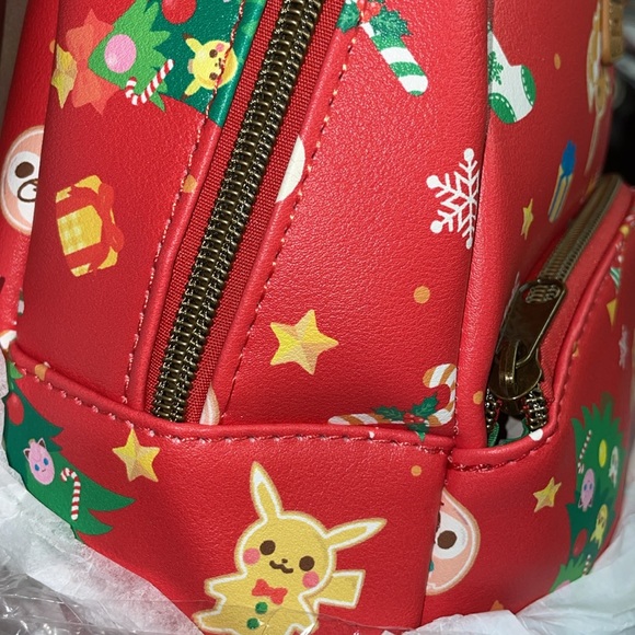 24HR DROP ⬇️ Loungefly Pokemon Holiday backpack - Picture 7 of 7